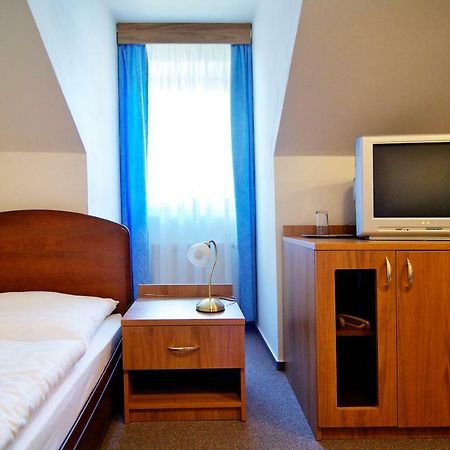 Kastiel Lucivna Hotel Eksteriør billede